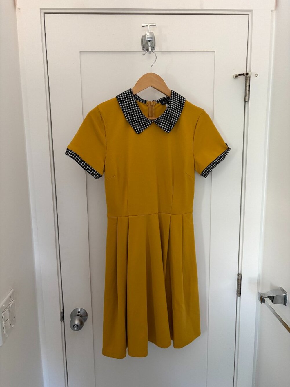 1950s Smak Parlour M Retro Rockabilly Modcloth Dress, Mustard/Houndstooth Collar